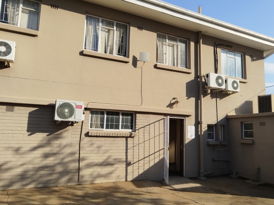 20 Bedroom Property for Sale in Kimberley Central Northern Cape
